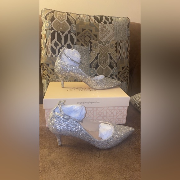 BADGLEY MISCHKA JAMILA KITTEN HEELS 👠 size 9 new - Picture 6 of 12